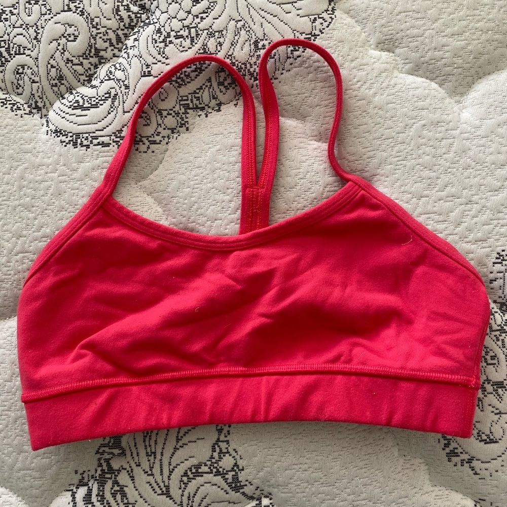 Lululemon sports bra size 4 (no padding)